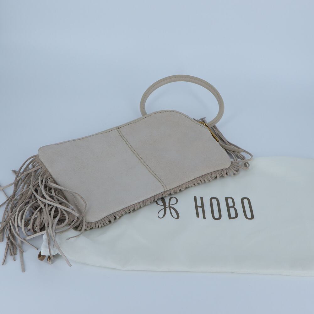 HOBO Stevie Fringed Clutch Beige Leather Wristlet w/Dust Sleeve - Picture 3 of 7